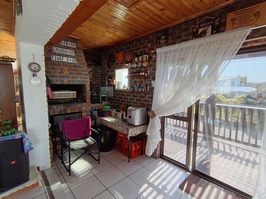 3 Bedroom Property for Sale in C Place Eastern Cape